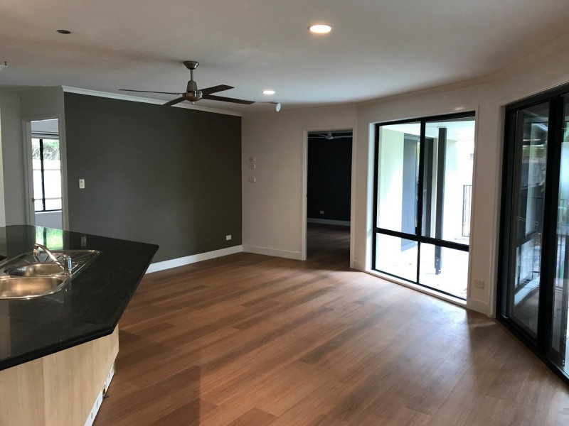 6 Mako Court, Mountain Creek QLD 4557