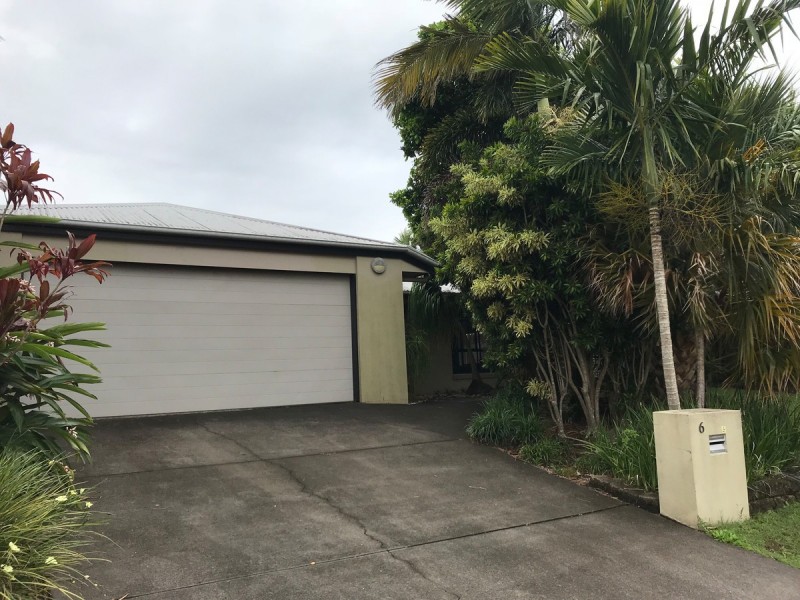 6 Mako Court, Mountain Creek QLD 4557