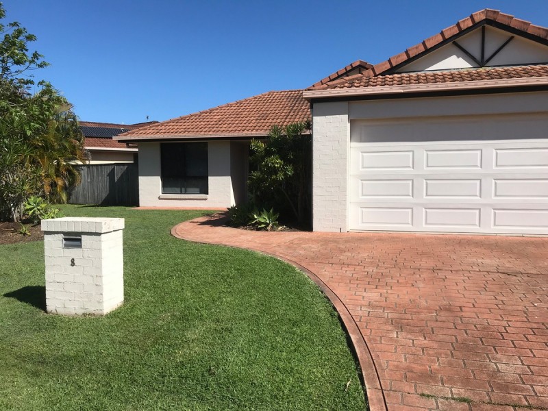 8 Somerville Crescent, Sippy Downs QLD 4556