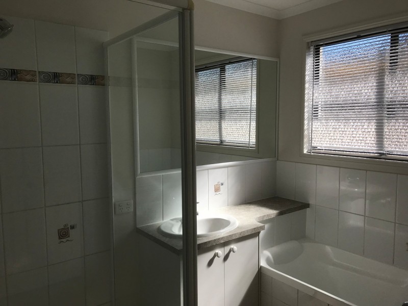 8 Somerville Crescent, Sippy Downs QLD 4556