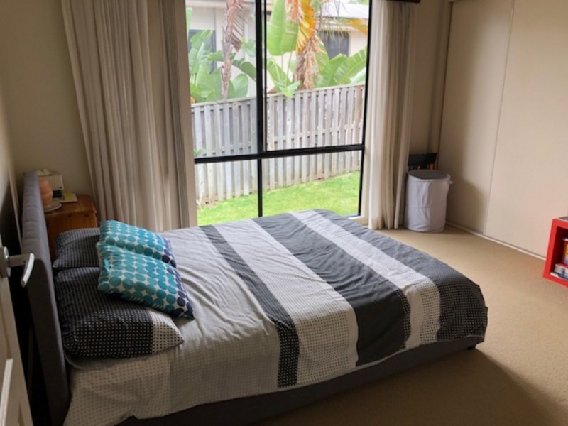 9 Peachester Close, Ormeau QLD 4208