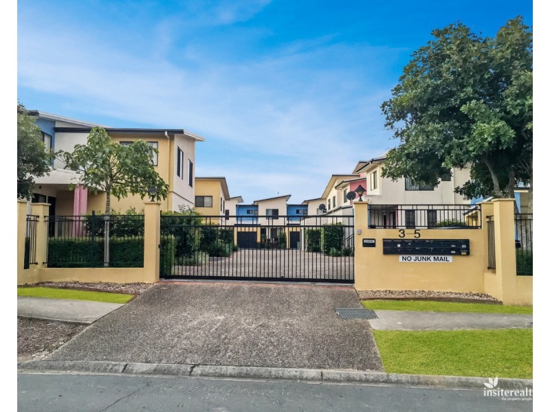 12/3-5 Mary Street, Caboolture QLD 4510