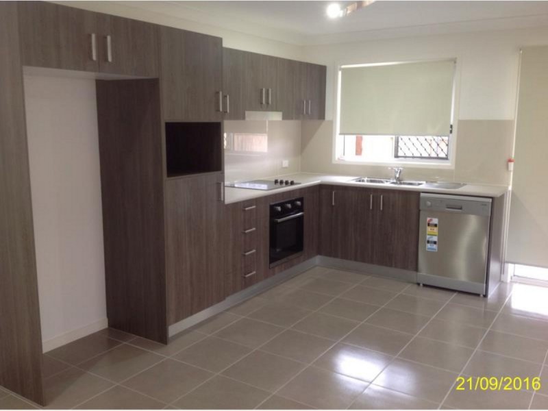 25b Clark Avenue, Glass House Mountains QLD 4518