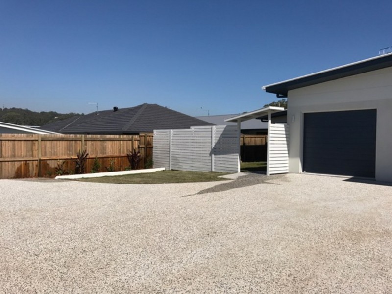 2/39 Grebe Crescent, Bli Bli QLD 4560