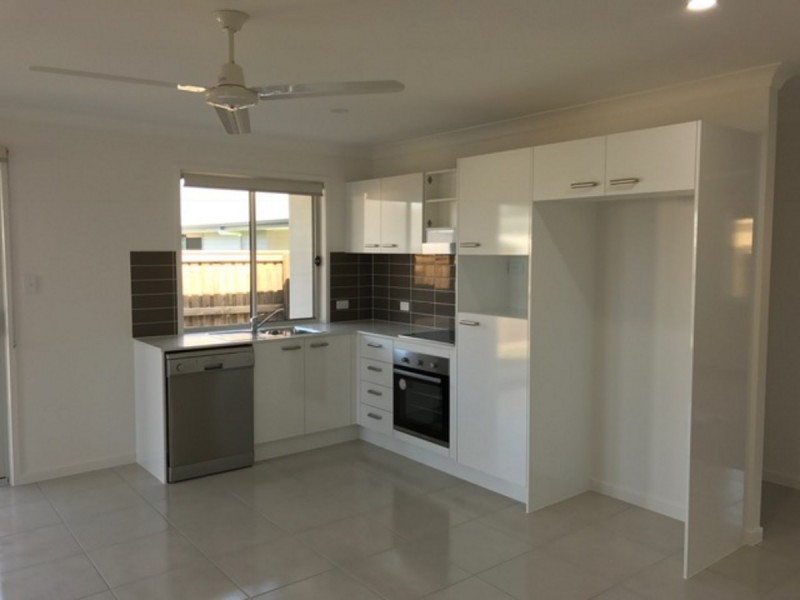 2/39 Grebe Crescent, Bli Bli QLD 4560