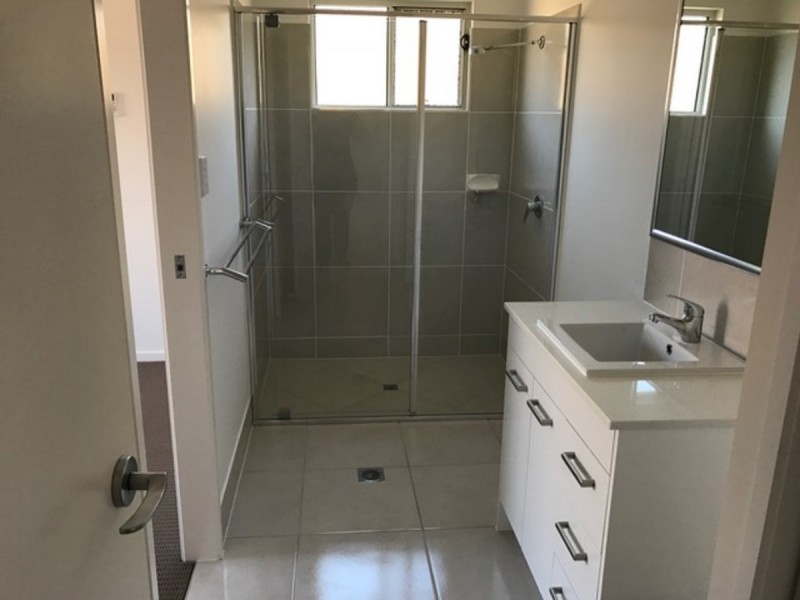 2/39 Grebe Crescent, Bli Bli QLD 4560