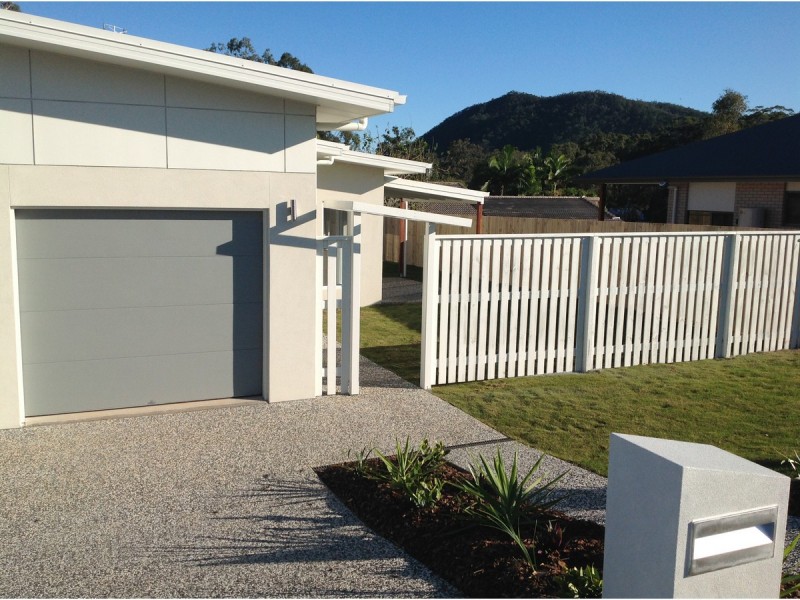 9b Lloyd Street, Beerwah QLD 4519