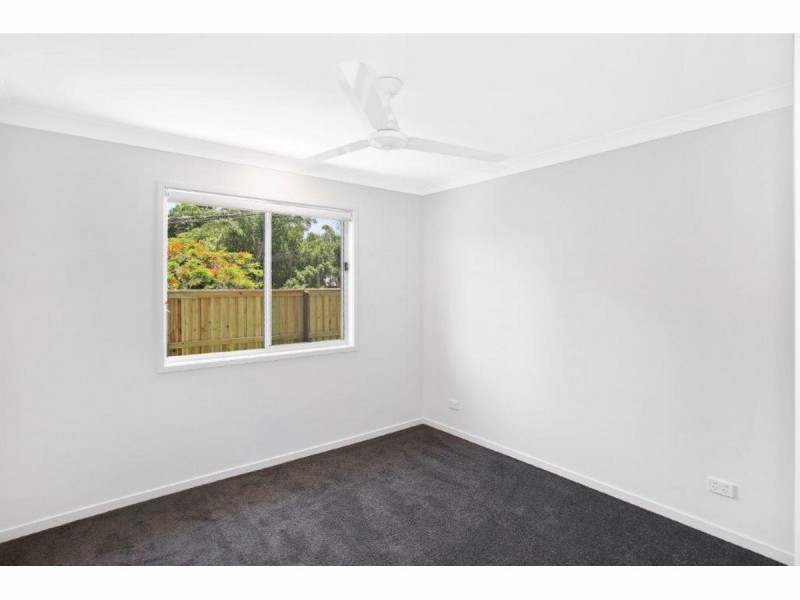 2/2 Harris Drive, Palmwoods QLD 4555