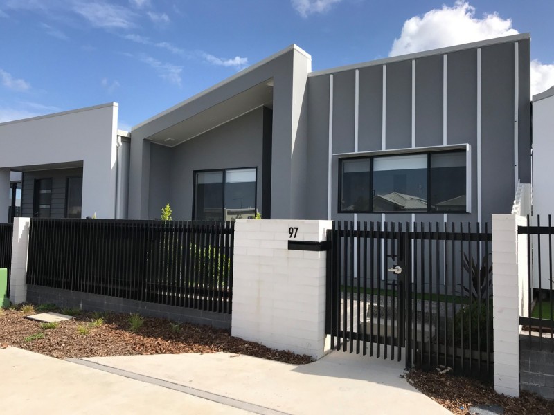 97 Tranquility Way, Palmview QLD 4553