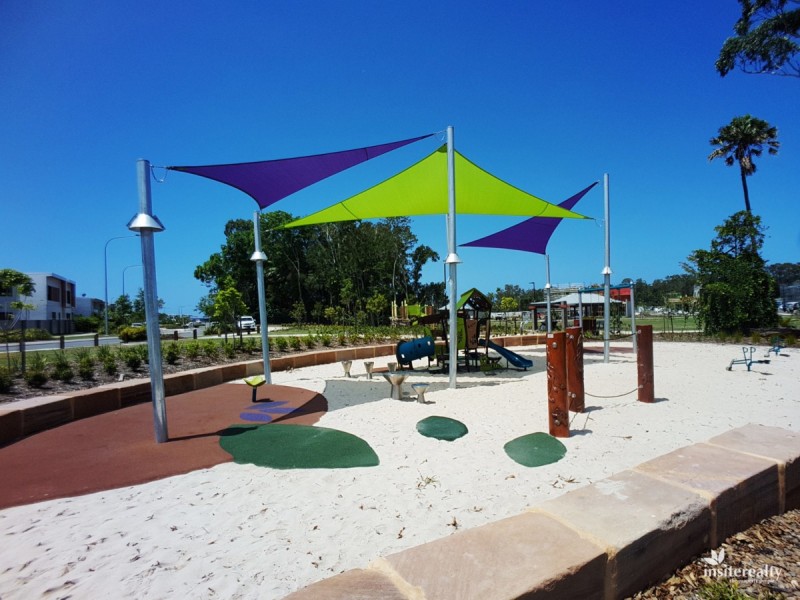 2/1 Amity Avenue, Maroochydore QLD 4558