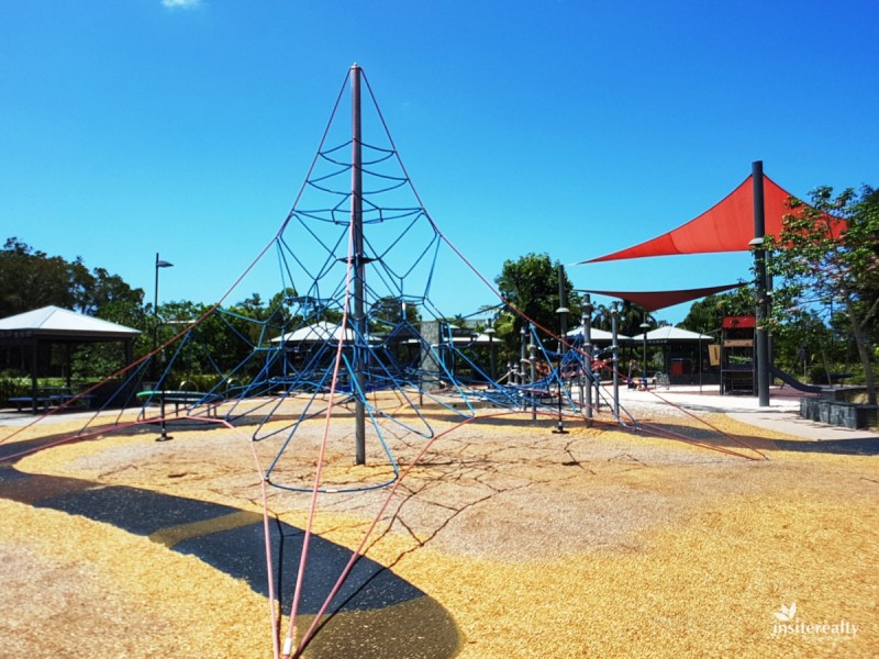 2/1 Amity Avenue, Maroochydore QLD 4558