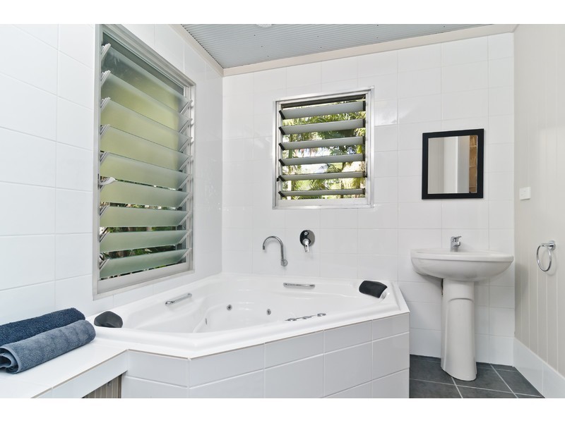 16a Aspland Street, Nambour QLD 4560