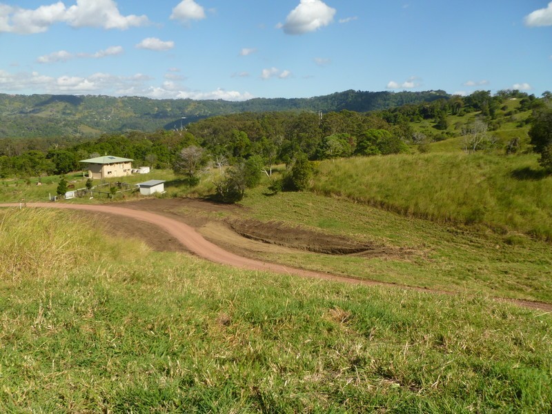 68 Welks Ridge Road, Towen Mountain QLD 4560