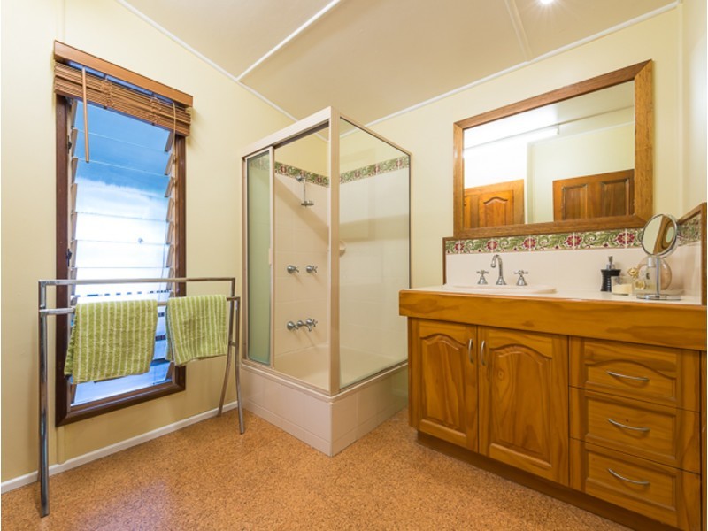 5 Boden Street, Bucasia QLD 4750