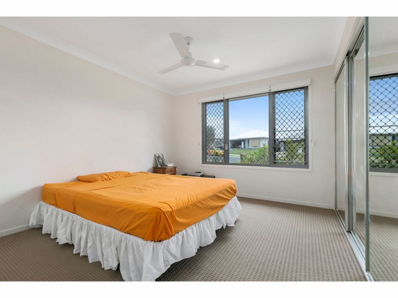 27 Kauri Crescent, Peregian Springs QLD 4573