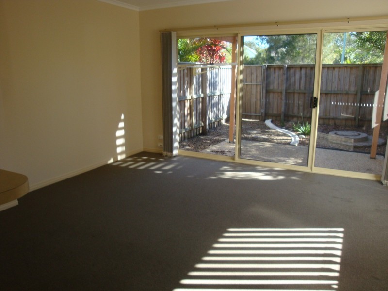 8/3 Urambi Court, Mountain Creek QLD 4557