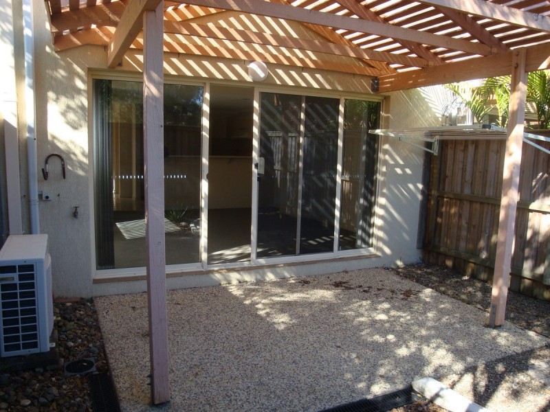 8/3 Urambi Court, Mountain Creek QLD 4557
