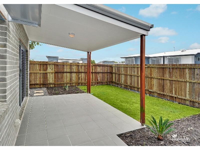 33/17 Greensboro Place, Little Mountain QLD 4551