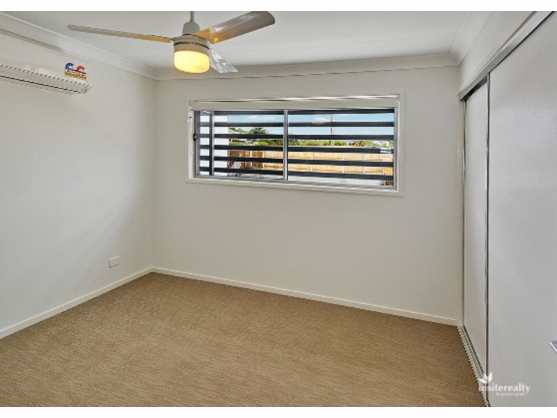 33/17 Greensboro Place, Little Mountain QLD 4551