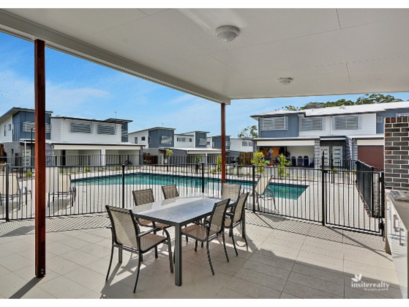 33/17 Greensboro Place, Little Mountain QLD 4551