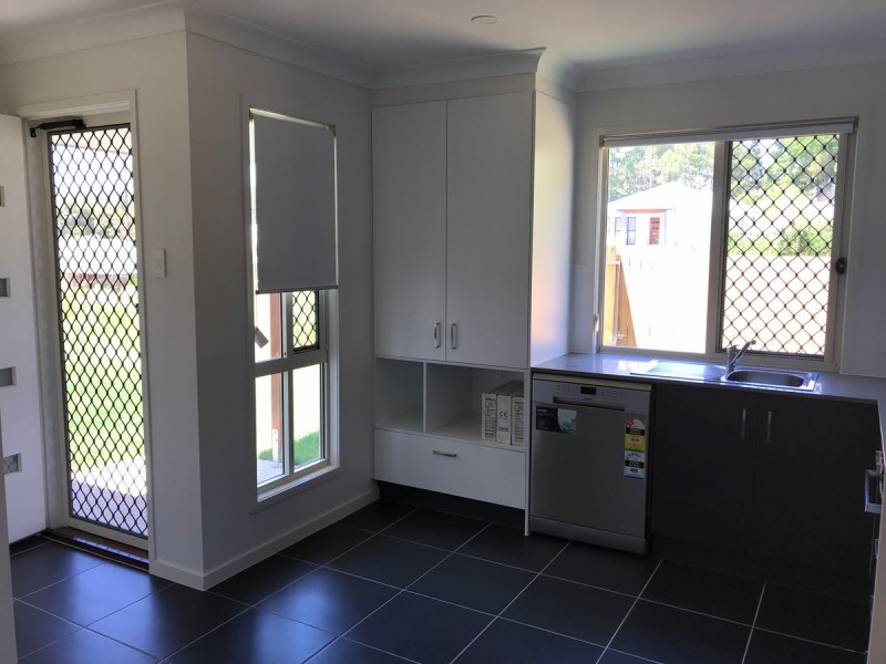 2/3 Eva Court, Rosemount QLD 4560
