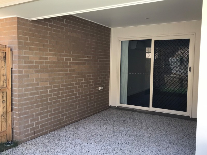 2/3 Eva Court, Rosemount QLD 4560