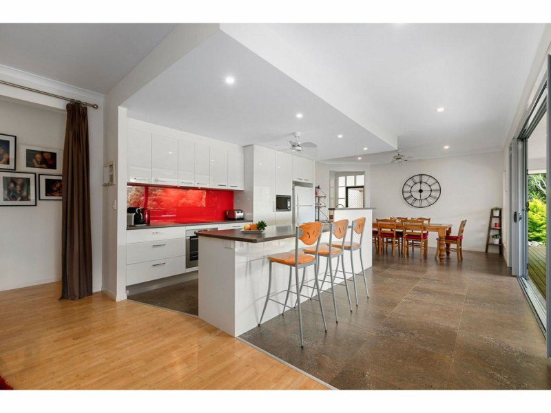 400 Blackall Range Road, West Woombye QLD 4559