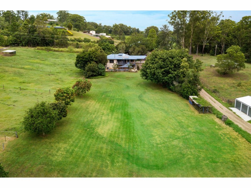 400 Blackall Range Road, West Woombye QLD 4559