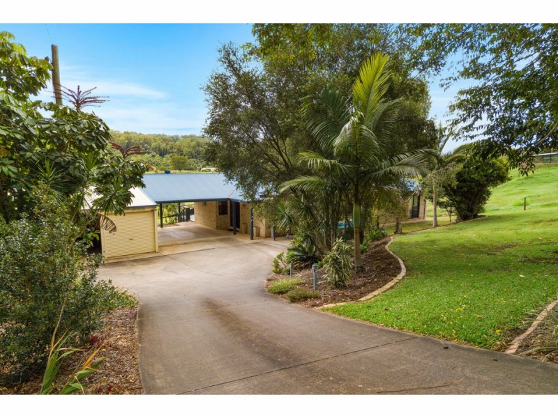 400 Blackall Range Road, West Woombye QLD 4559
