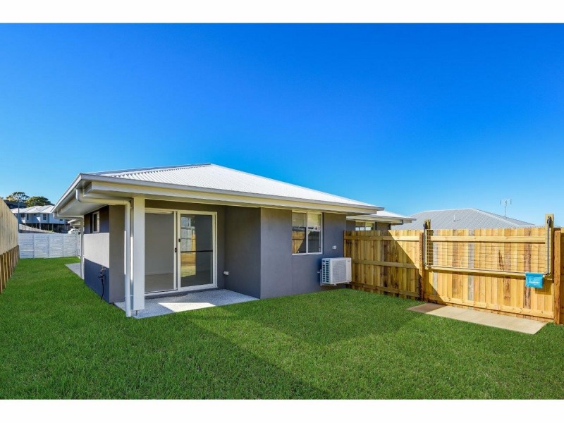 2/40 Tramline Rise, Burnside QLD 4560