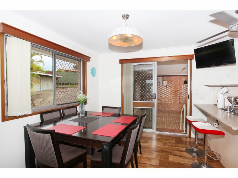 4 Blaxland Road, Nambour QLD 4560