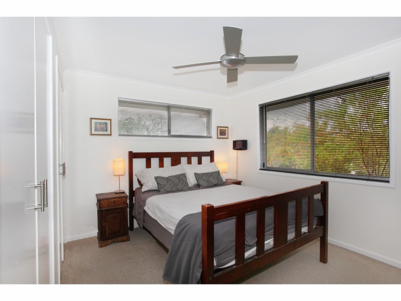 4 Blaxland Road, Nambour QLD 4560