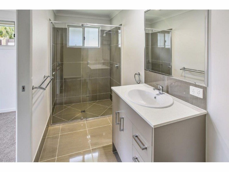 1/5 Harris Drive, Palmwoods QLD 4555