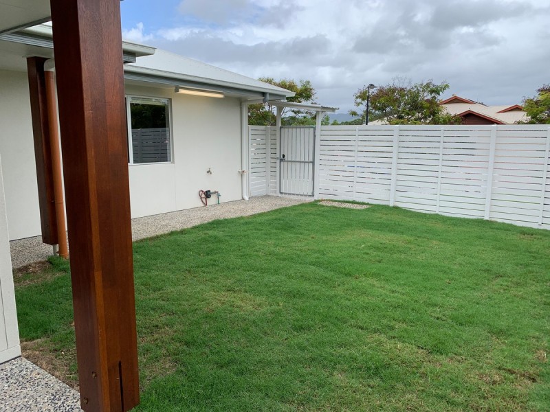 1/5 Harris Drive, Palmwoods QLD 4555