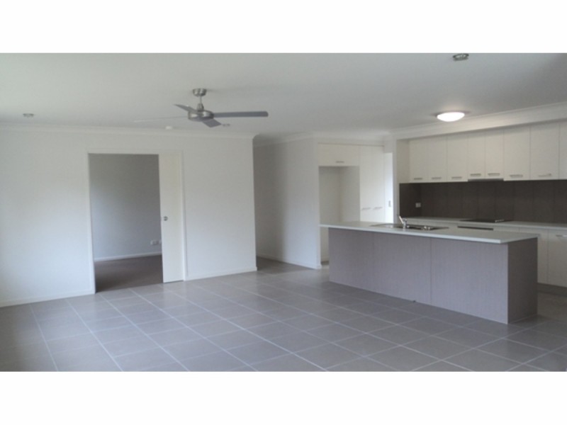 13 Forest Grove Crescent, Sippy Downs QLD 4556