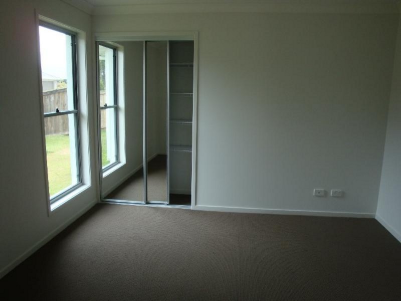 13 Forest Grove Crescent, Sippy Downs QLD 4556