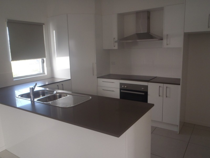 16 Macleay Lane, Maroochydore QLD 4558