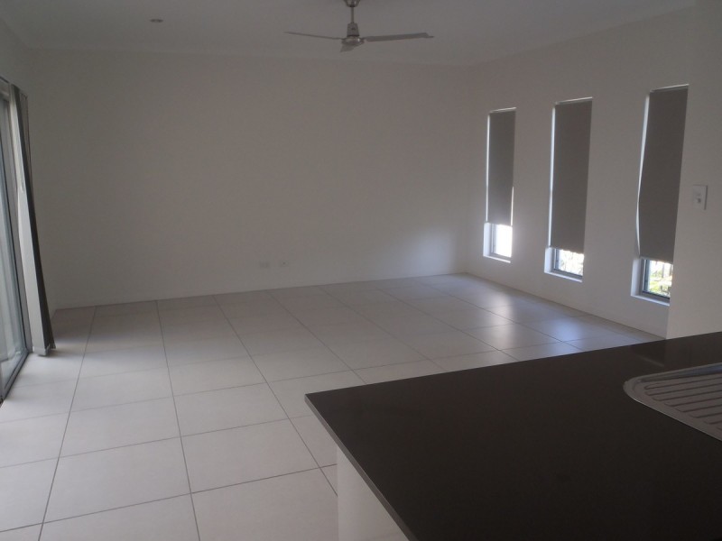 16 Macleay Lane, Maroochydore QLD 4558