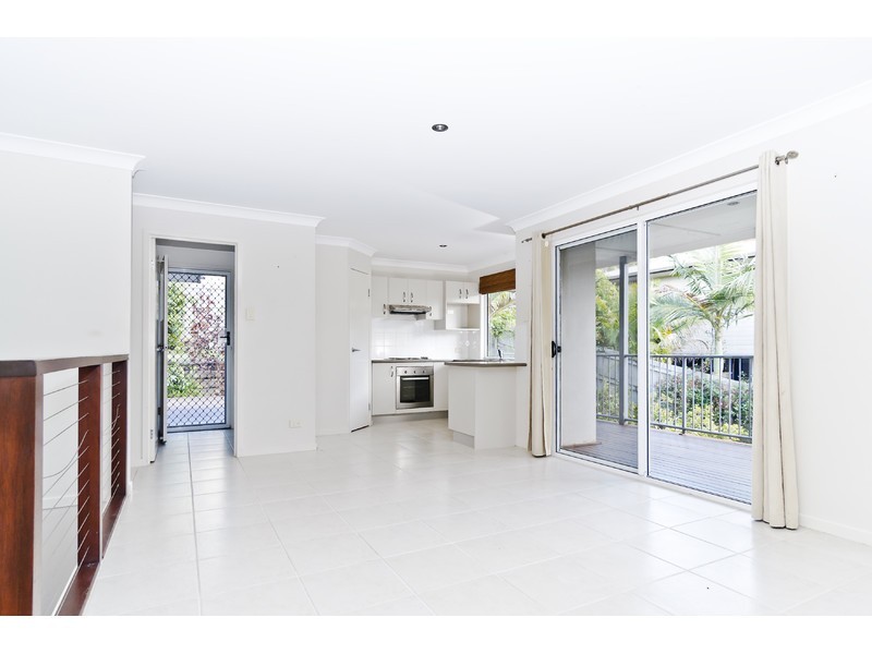 11 Ridge Court, Mooloolah Valley QLD 4553