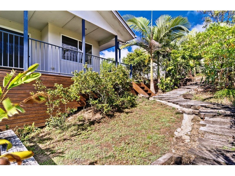 11 Ridge Court, Mooloolah Valley QLD 4553