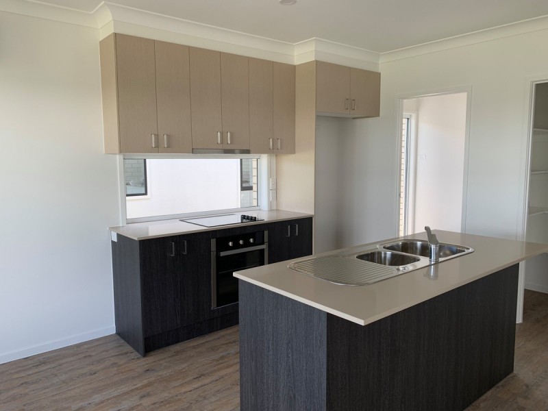 5 Achurch Street, Palmview QLD 4553