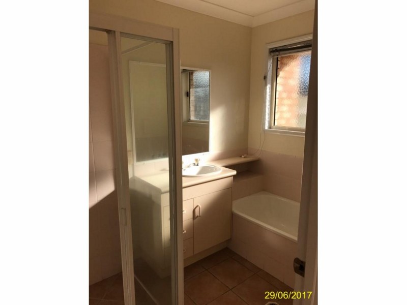 27 Beaverbrook Circuit, Sippy Downs QLD 4556