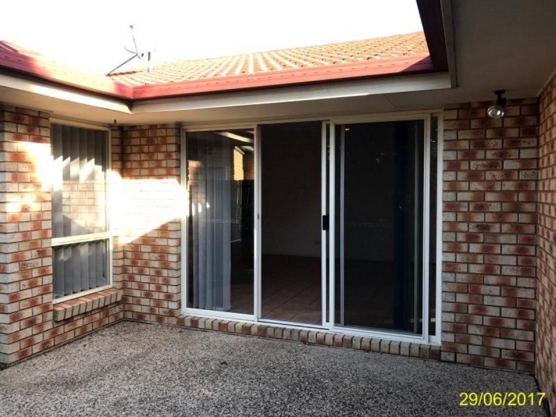 27 Beaverbrook Circuit, Sippy Downs QLD 4556