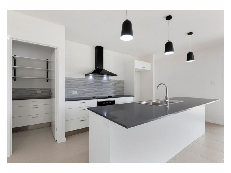43 Altitude Drive, Burnside QLD 4560