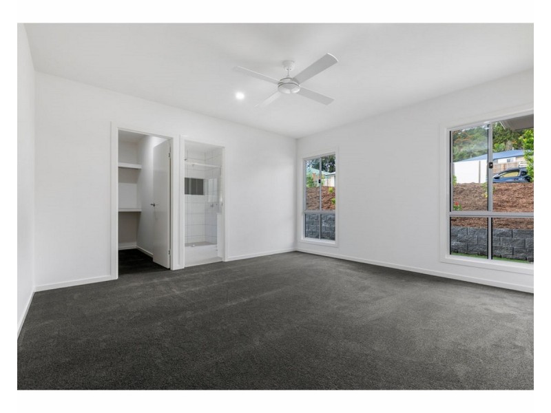 43 Altitude Drive, Burnside QLD 4560