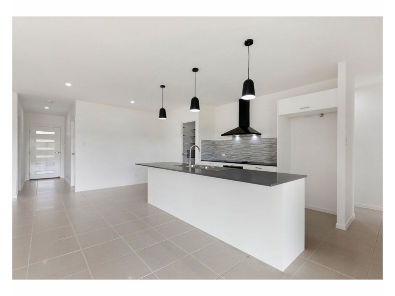 43 Altitude Drive, Burnside QLD 4560