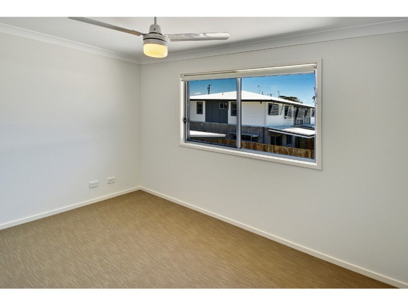 7/17 Greensboro Place, Little Mountain QLD 4551