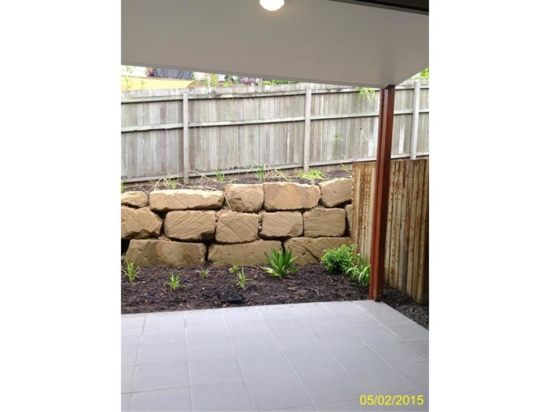 7/17 Greensboro Place, Little Mountain QLD 4551