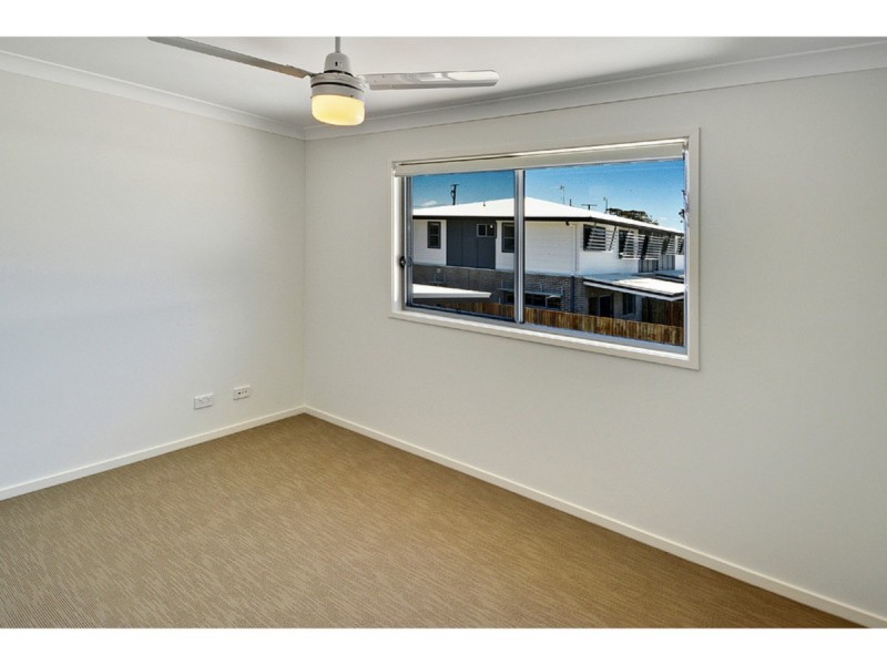 24/17 Greensboro Place, Little Mountain QLD 4551