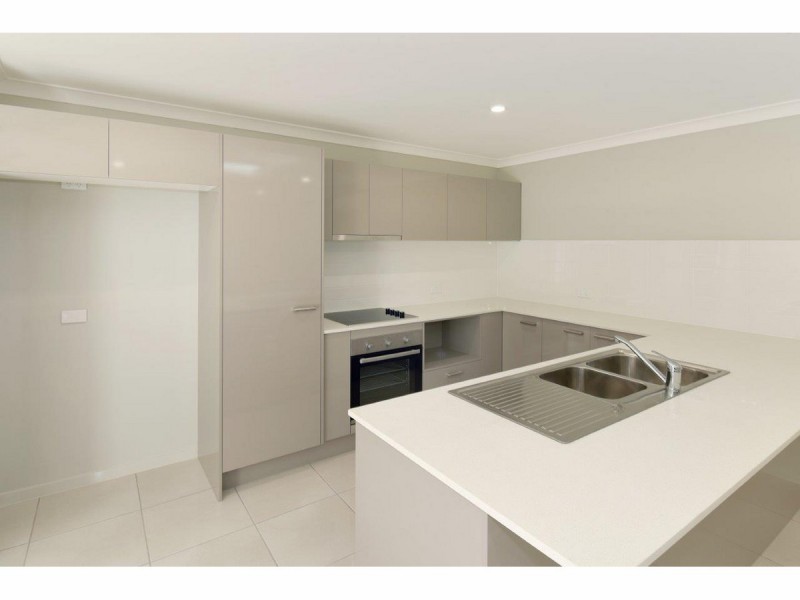 1/24 Spoonbill Drive, Forest Glen QLD 4556